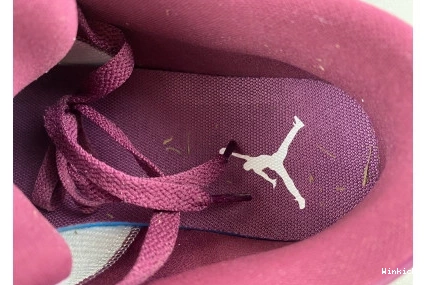 DC0774-161 1 Low Jordan 1207